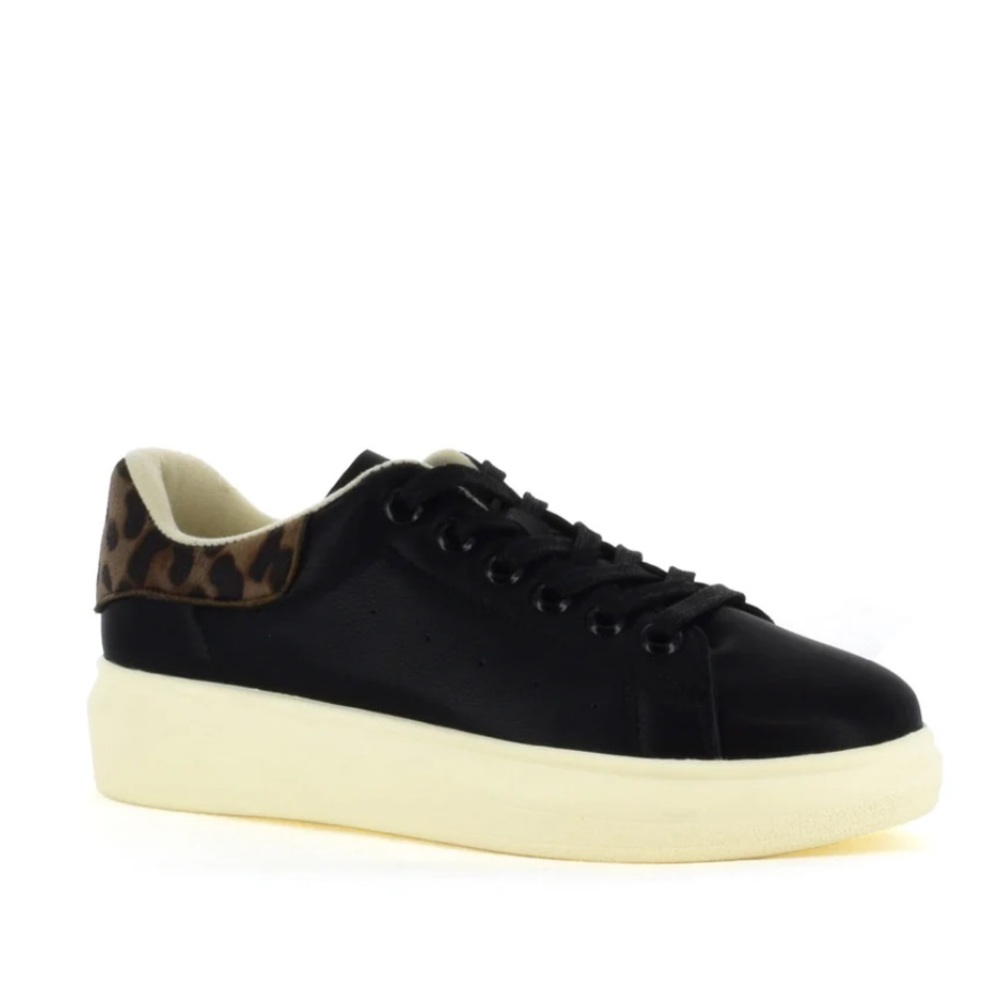 Seven7 Black Sneakers